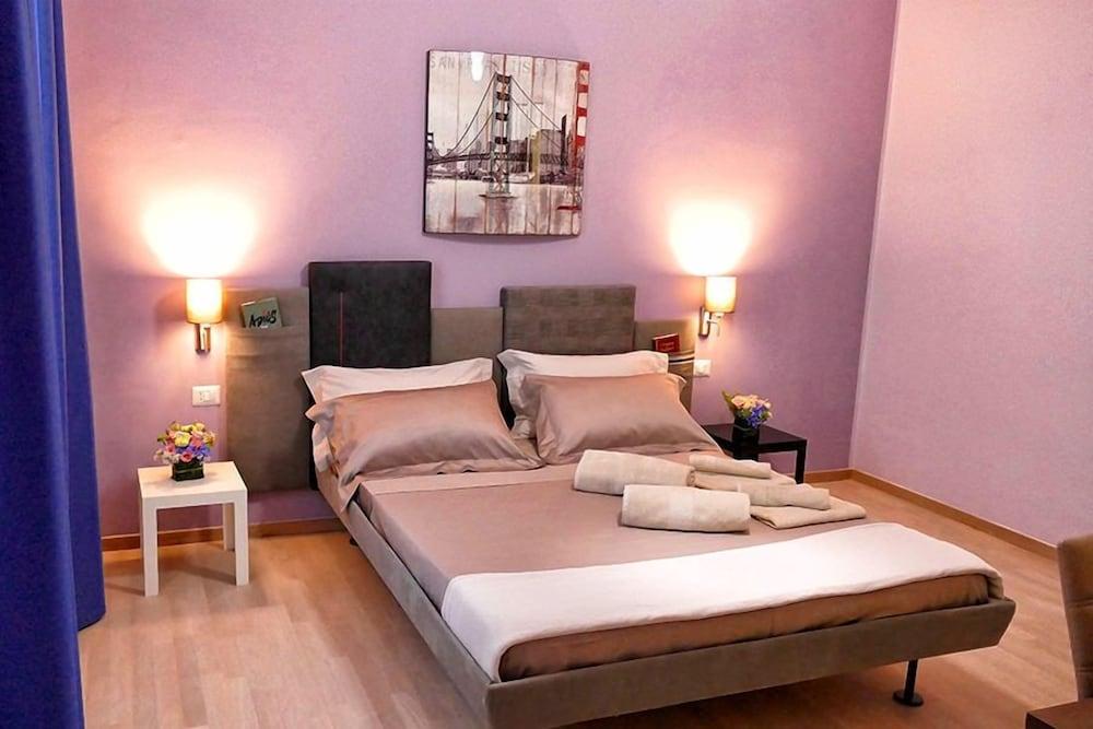 Cairoli Exclusive Rooms & Suite Бриндизи Экстерьер фото