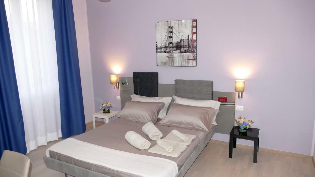 Cairoli Exclusive Rooms & Suite Бриндизи Экстерьер фото